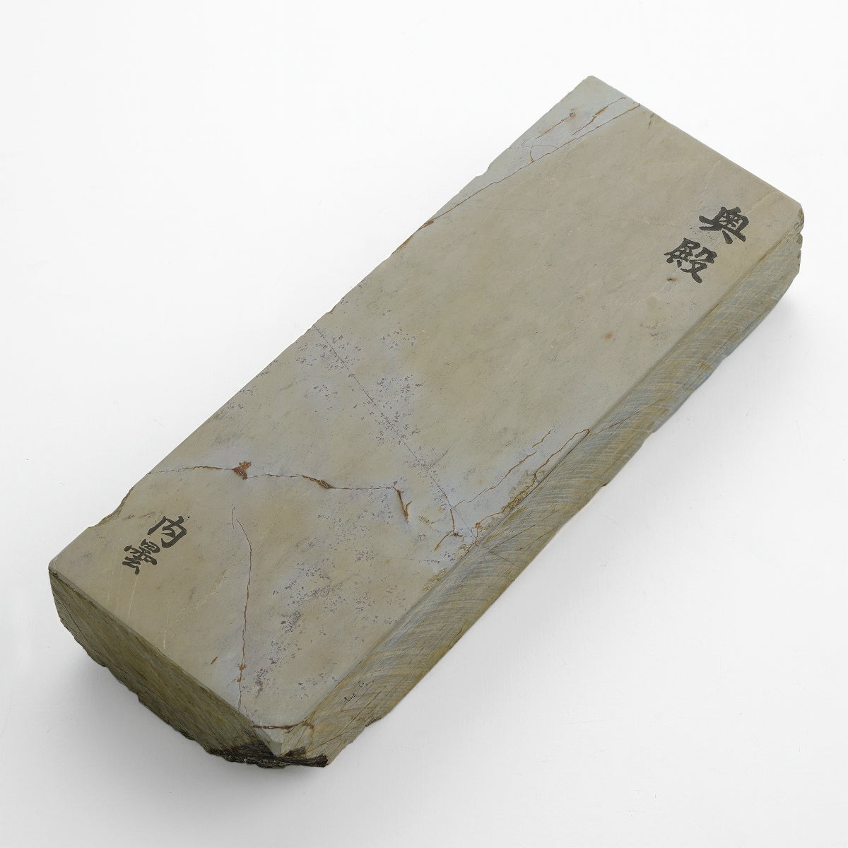"OKUDO", Tennen Toishi (Japanese Natural Stone). Ground layer "UCHIGUMORI" 1453g