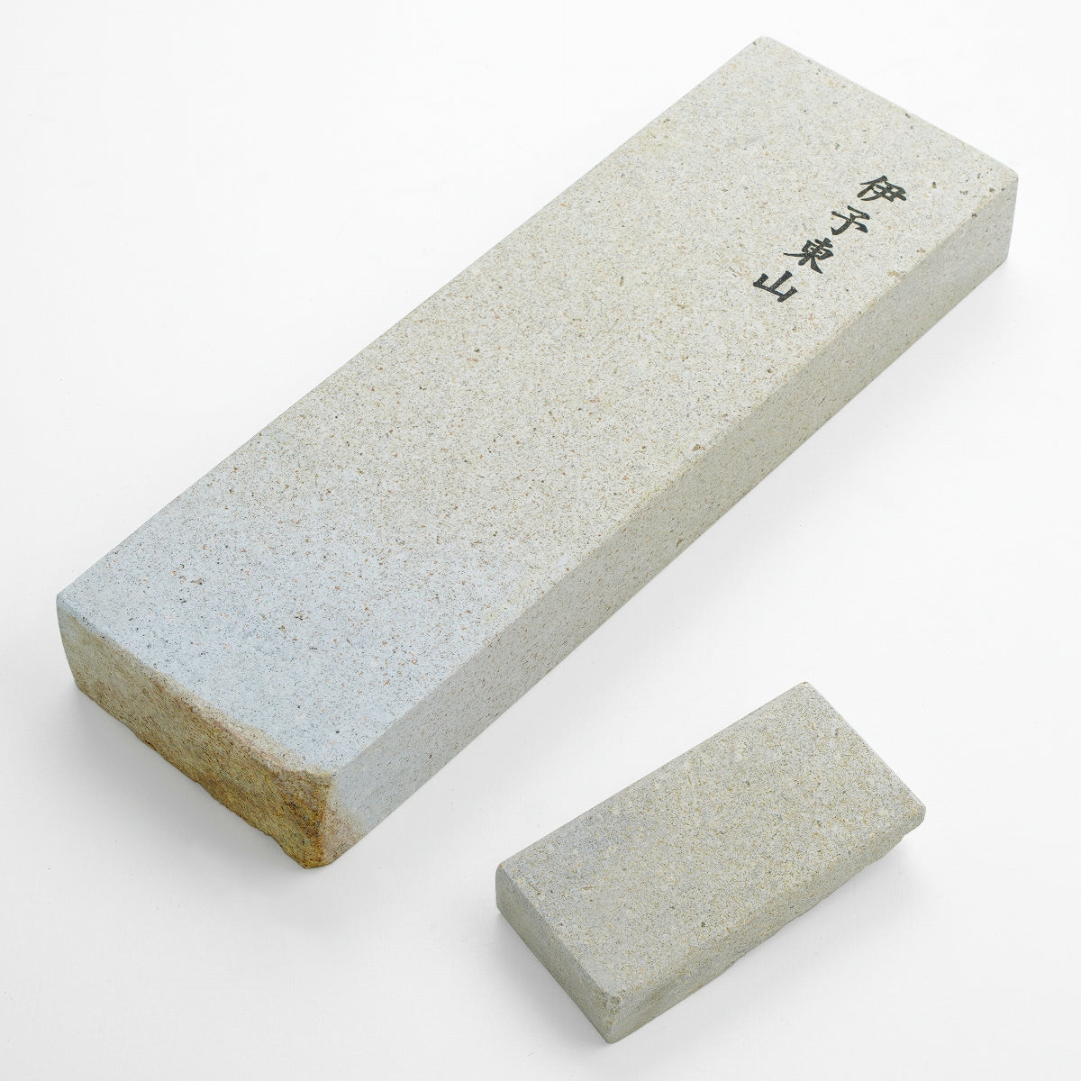 "IYO HIGASHIYAMA", Tennen Toishi (Japanese Natural Stone), 1300g