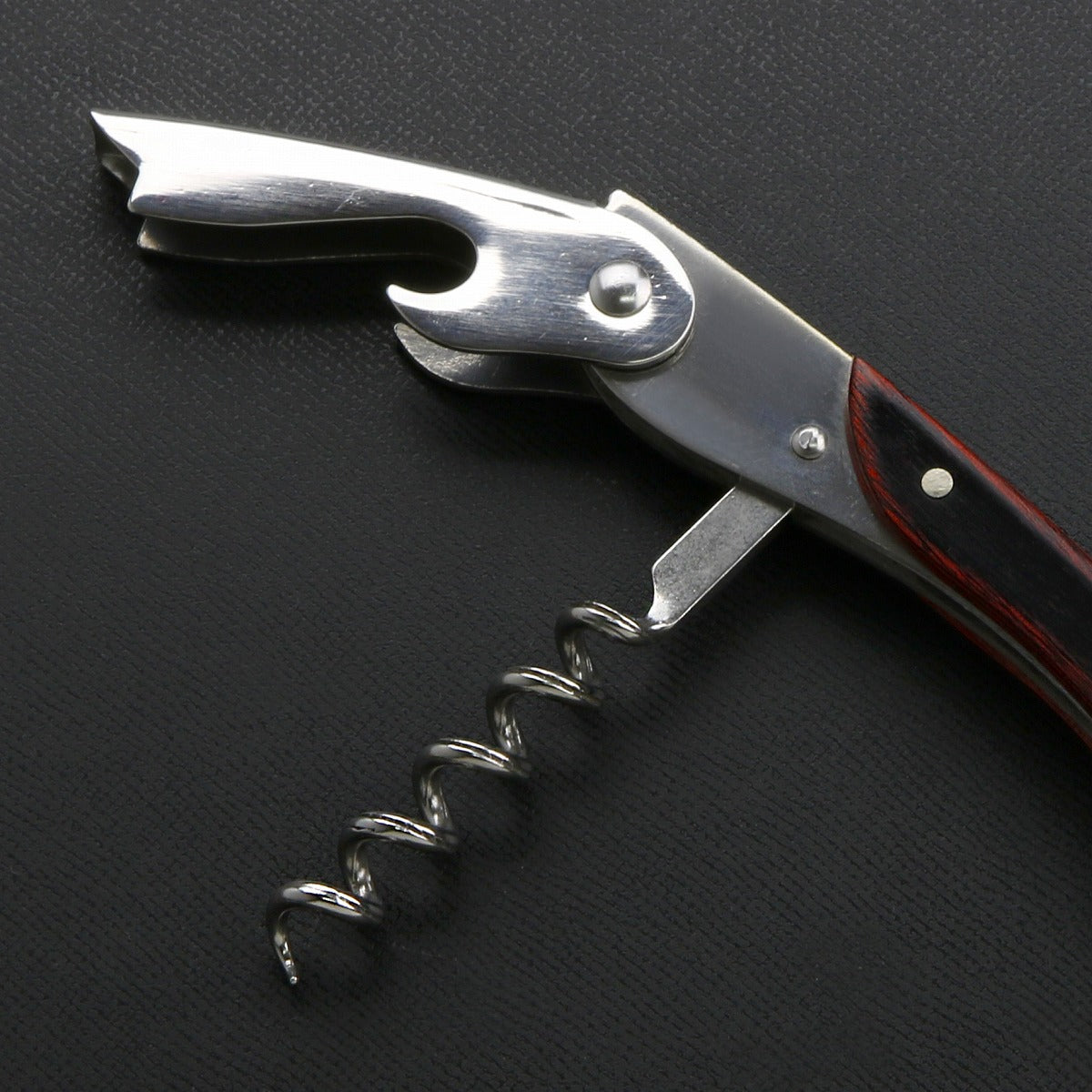 MATE_Sommelier_Knife_Wine_Bott