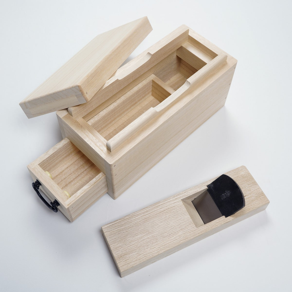 HONMAMON "JYUFUKU (Long Happy Life)" Dried Bonito Shaver for making Katsuobushi, Blade : Aogami Steel No. 1