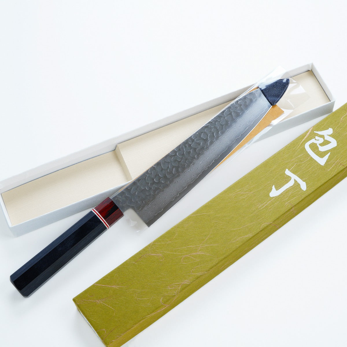 “HONMAMON” 牛刀（主廚刀）VG10大馬士革花紋配上槌目紋樣, 210mm, 雙刃